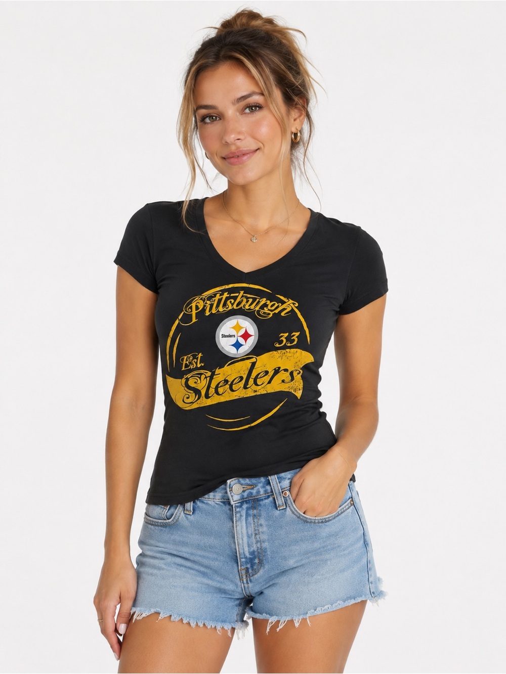 NFL Pittsburgh Steelers Women’s Black V-Neck Tee